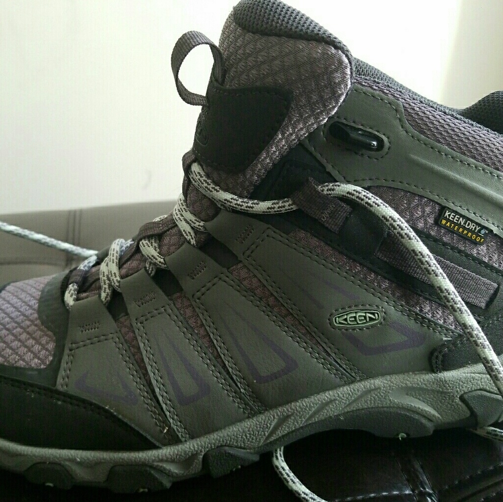 Women's Hiking Boots